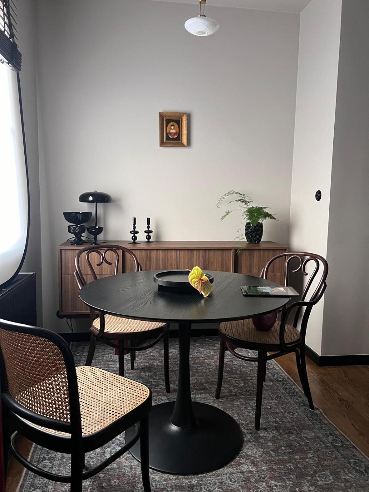 Entu Apartamenty Odrzanska Wroclaw Ngoại thất bức ảnh